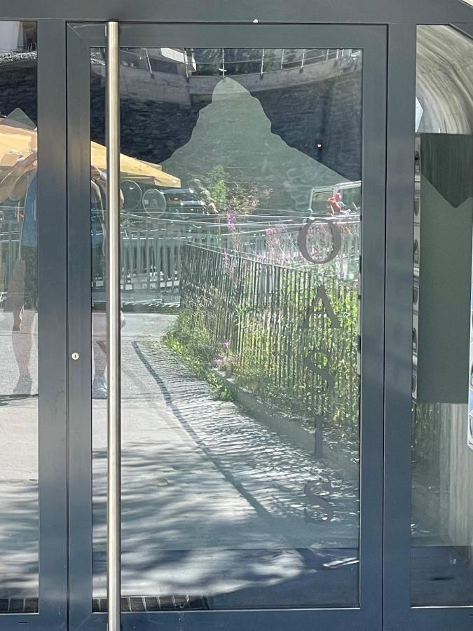 Apartament Haus Oasis Zermatt Zewnętrze zdjęcie